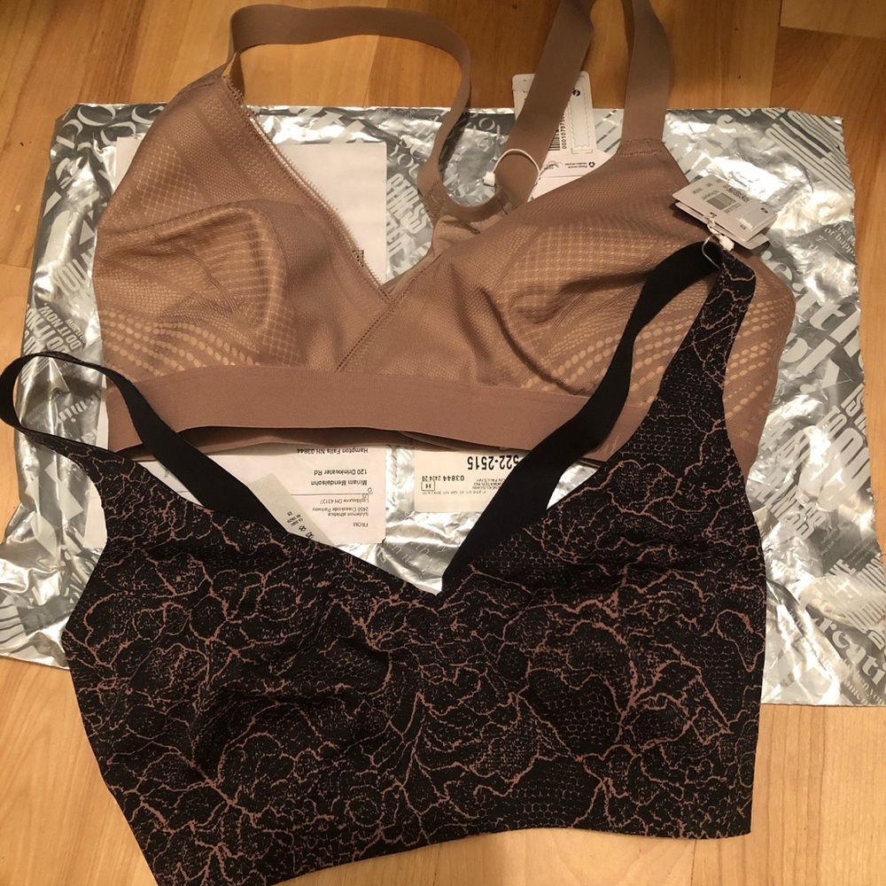 NWT two lululemon sports bras 32DD